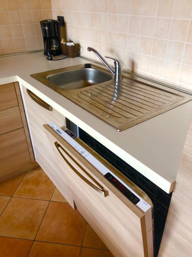 Ca Del Polset Apartment Brenzone sul Garda Luaran gambar