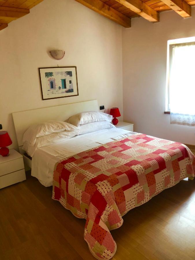 Ca Del Polset Apartment Brenzone sul Garda Luaran gambar