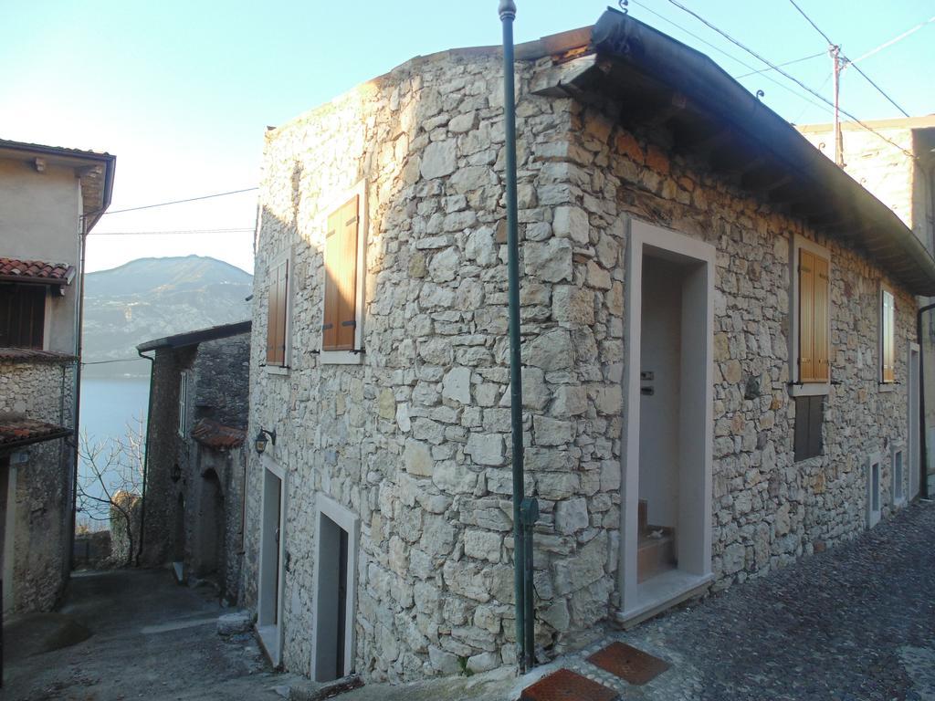 Ca Del Polset Apartment Brenzone sul Garda Luaran gambar